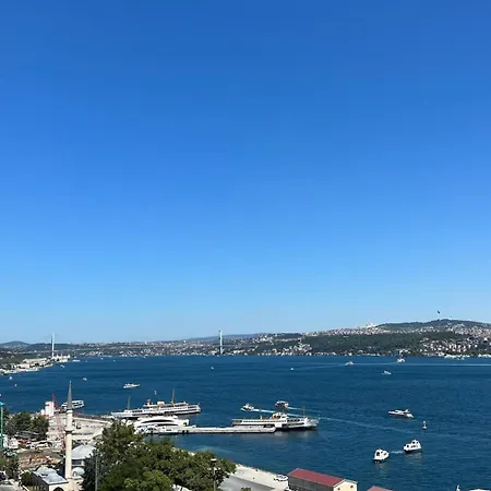 Deluxe Duplex W 210 Bosphorus View In Cihangir Lejlighed Istanbul