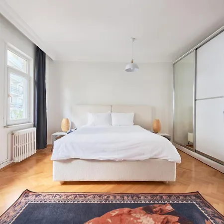 Deluxe Duplex W 210 Bosphorus View In Cihangir * Istambul
