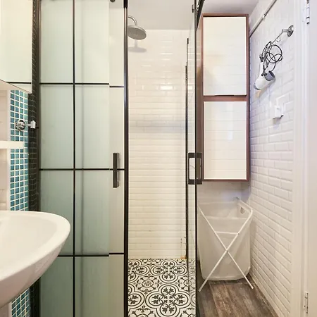 Deluxe Duplex W 210 Bosphorus View In Cihangir
