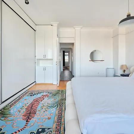Deluxe Duplex W 210 Bosphorus View In Cihangir * Istambul