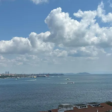 Deluxe Duplex W 210 Bosphorus View In Cihangir Lejlighed *