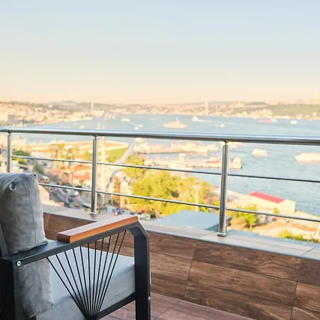 Deluxe Duplex W 210 Bosphorus View In Cihangir Lejlighed Istanbul