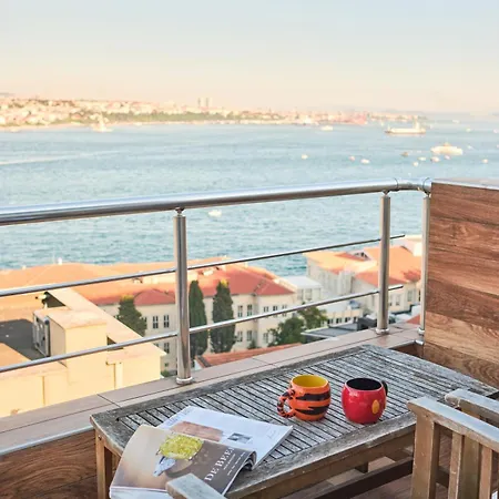 Appartement Deluxe Duplex W 210 Bosphorus View In Cihangir Istambul